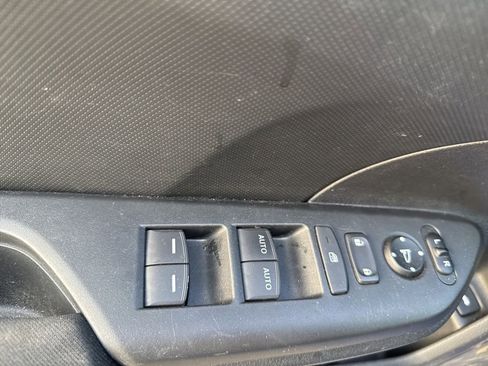 Used 2019 Honda Civic LX image 14
