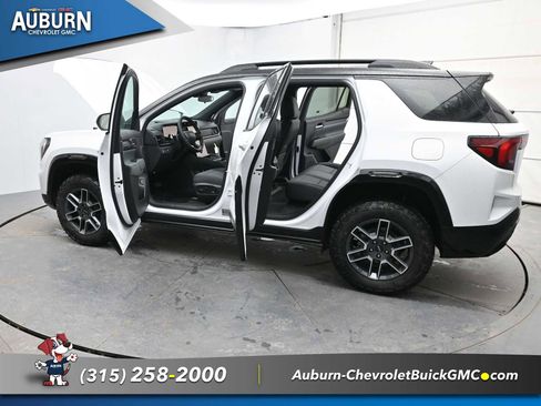 New 2026 GMC Terrain AT4 w/ LPO, Floor Liner Package image 36