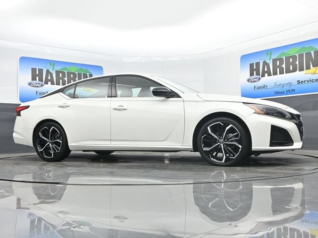Used 2024 Nissan Altima 2.5 SR FWD image 21