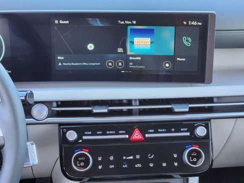 New 2026 Hyundai Tucson Limited image 24