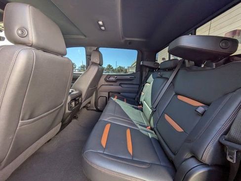 Used 2023 GMC Sierra 1500 AT4 w/ AT4 Premium Package image 10
