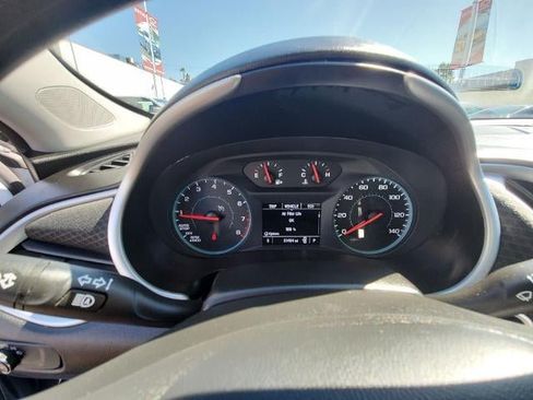 Used 2023 Chevrolet Malibu LT FWD image 11