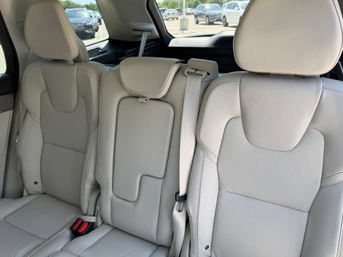 New 2026 Volvo XC90 T8 Ultra w/ Protection Package AWD/4WD image 24