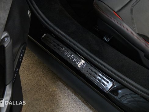 Used 2023 Ferrari 296 GTS RWD image 30