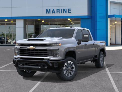 New 2026 Chevrolet Silverado 2500 Custom w/ Custom Value Package AWD/4WD image 6