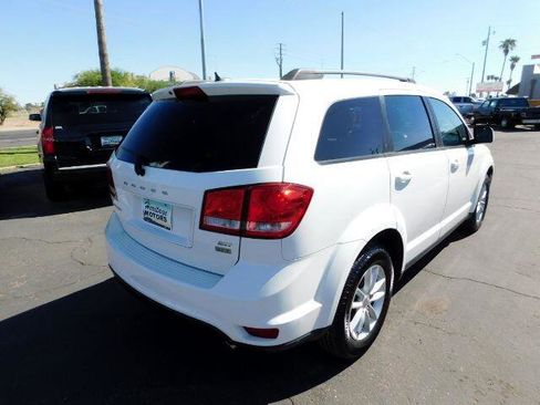 Used 2017 Dodge Journey SXT w/ Comfort/Convenience Group image 7