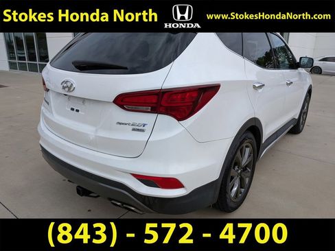 Used 2017 Hyundai Santa Fe Sport image 4