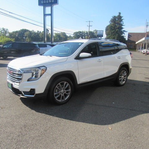 Certified 2024 GMC Terrain SLT AWD/4WD image 4
