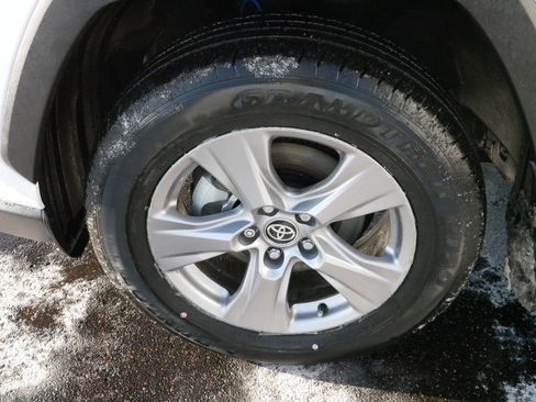 Certified 2025 Toyota RAV4 LE image 15