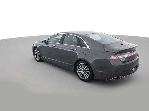 Used 2017 Lincoln MKZ Premiere image 7