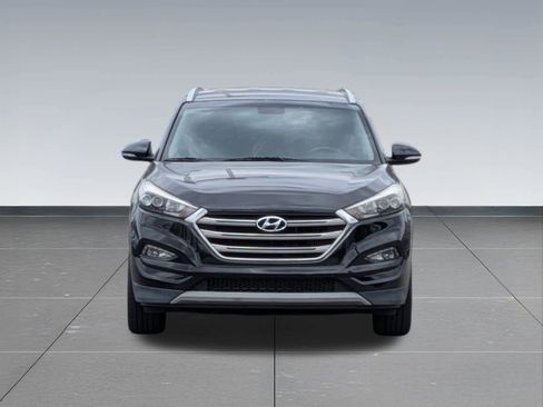 Used 2017 Hyundai Tucson Limited w/ Cargo Package AWD/4WD image 8