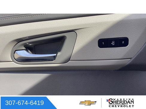 Used 2017 Chevrolet Traverse Premier AWD/4WD image 20