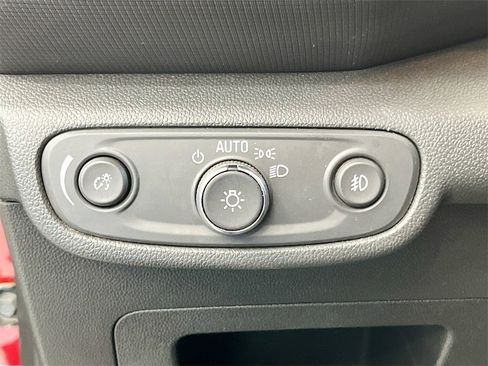 Used 2023 Chevrolet TrailBlazer RS w/ Convenience Package image 10