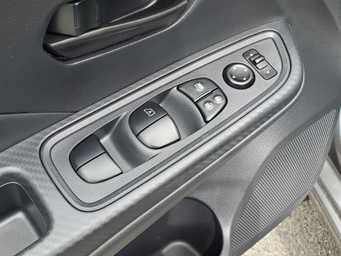 Certified 2025 Nissan Versa S w/ Trunk Package FWD image 16