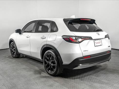 Used 2024 Honda HR-V Sport image 6