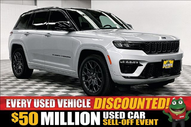 Used 2025 Jeep Grand Cherokee Summit w/ Obsidian Package AWD/4WD image 1