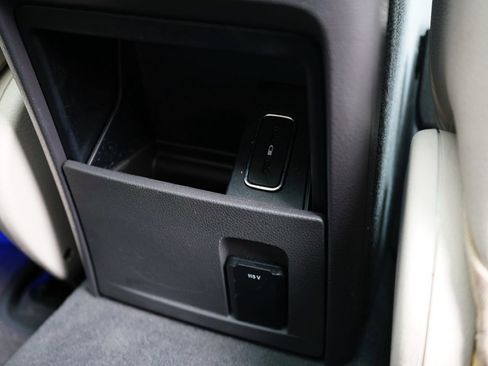 Used 2020 Mercedes-Benz GLE 350 4MATIC image 35