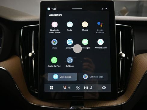 New 2026 Volvo XC60 B5 Plus w/ Protection Package Premier image 31