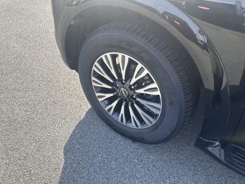 Used 2021 Nissan Armada SL w/ Midnight Edition Package image 12