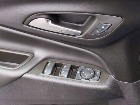 Certified 2024 Chevrolet Equinox LT image 23