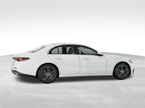 New 2026 Mercedes-Benz E 350 4MATIC Sedan image 18