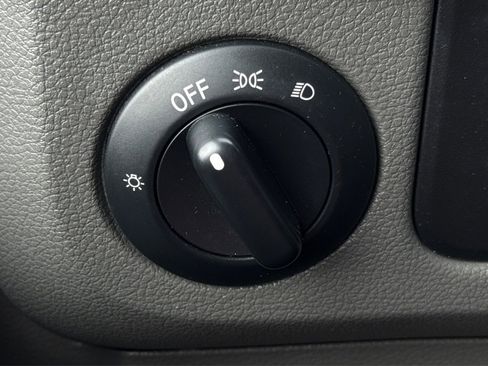 Used 2015 Nissan NV 1500 S w/ Power Package image 27