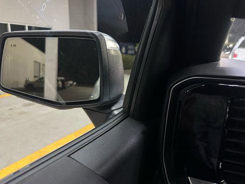 Used 2025 Chevrolet Silverado 1500 High Country w/ High Country Premium Package image 45