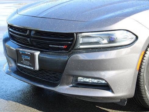 Used 2016 Dodge Charger R/T RWD image 4
