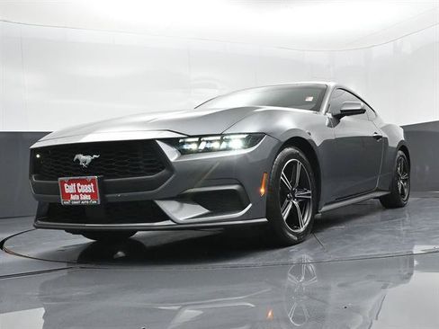 Certified 2025 Ford Mustang Coupe RWD image 28