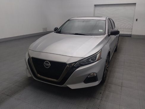 Used 2019 Nissan Altima 2.5 SR w/ SR Premium Package FWD image 15
