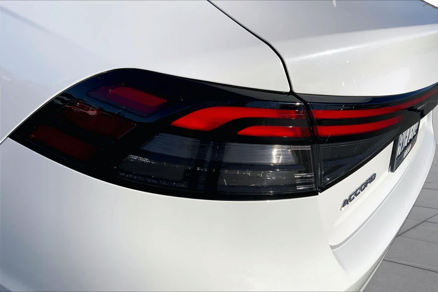 Used 2025 Honda Accord SE image 28