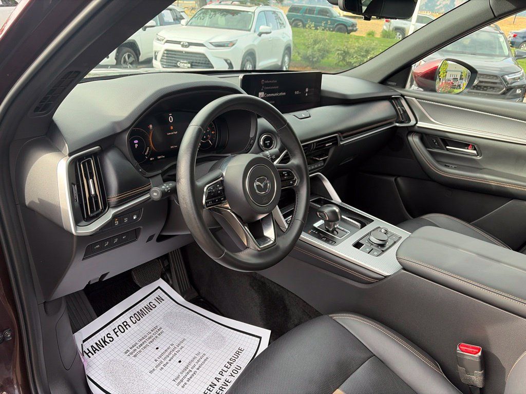 Used 2024 MAZDA CX-90 Plug-In Hybrid w/ Premium Plus AWD/4WD image 26