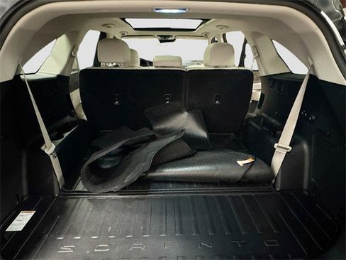 Used 2022 Kia Sorento S w/ Option Group 015 image 27
