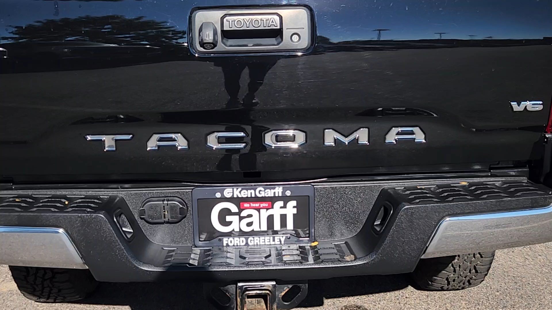 Used 2016 Toyota Tacoma TRD Off-Road w/ Towing Package AWD/4WD image 41