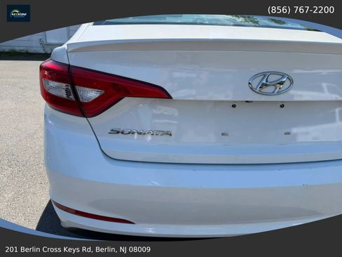 Used 2017 Hyundai Sonata SE FWD image 29