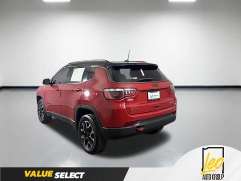 Used 2020 Jeep Compass Trailhawk AWD/4WD image 4