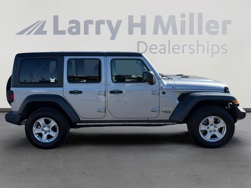 Used 2020 Jeep Wrangler Unlimited Sport S image 6