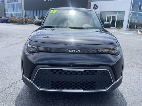 Certified 2023 Kia Soul LX w/ LX Technology Package FWD image 2