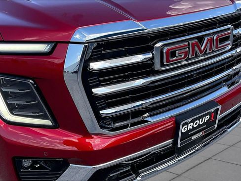 Used 2026 GMC Yukon XL Elevation w/ Elevation Premium Package RWD image 32