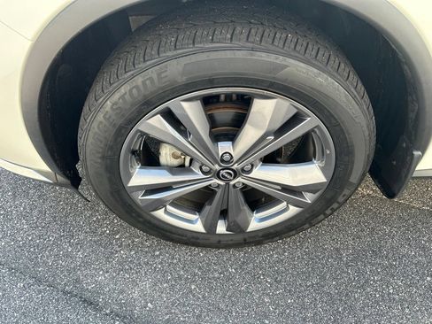 Used 2024 Nissan Murano Platinum w/ Cargo Package AWD/4WD image 9
