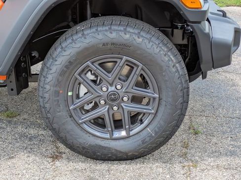 New 2025 Jeep Wrangler Unlimited Sport AWD/4WD image 11