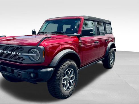 New 2025 Ford Bronco Badlands image 15
