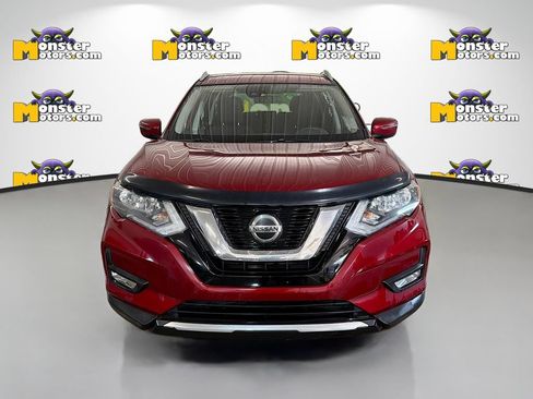 Used 2019 Nissan Rogue SV AWD/4WD image 2