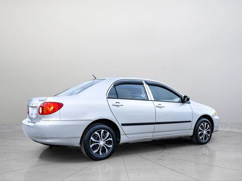Used 2004 Toyota Corolla LE FWD image 4