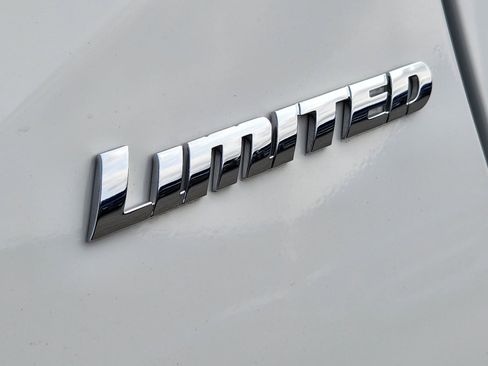 Used 2023 Toyota Tacoma Limited image 29