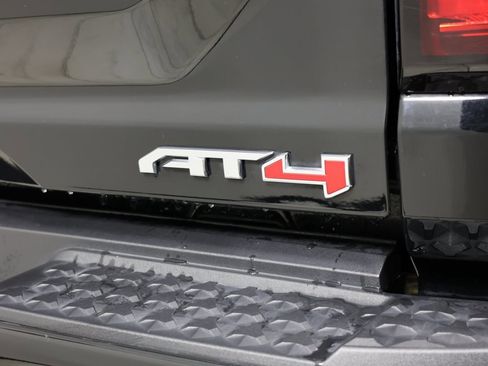 Used 2024 GMC Canyon AT4 w/ AT4 Premium Package image 16