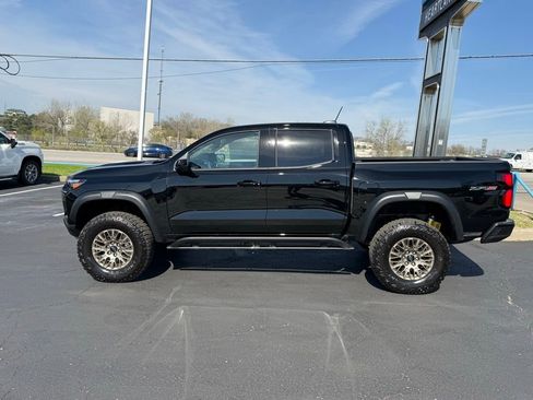 New 2026 Chevrolet Colorado ZR2 w/ Technology Package AWD/4WD image 8