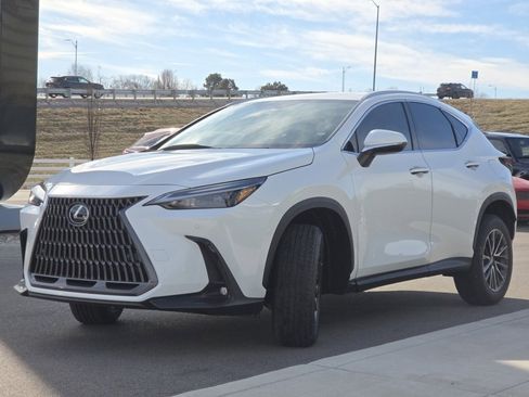 New 2026 Lexus NX 350 AWD image 25