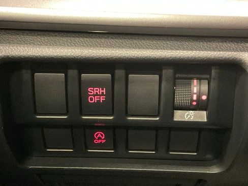 Used 2022 Subaru Forester Premium image 12