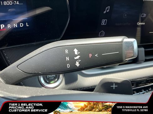 Used 2025 Chevrolet Equinox LT AWD/4WD image 29